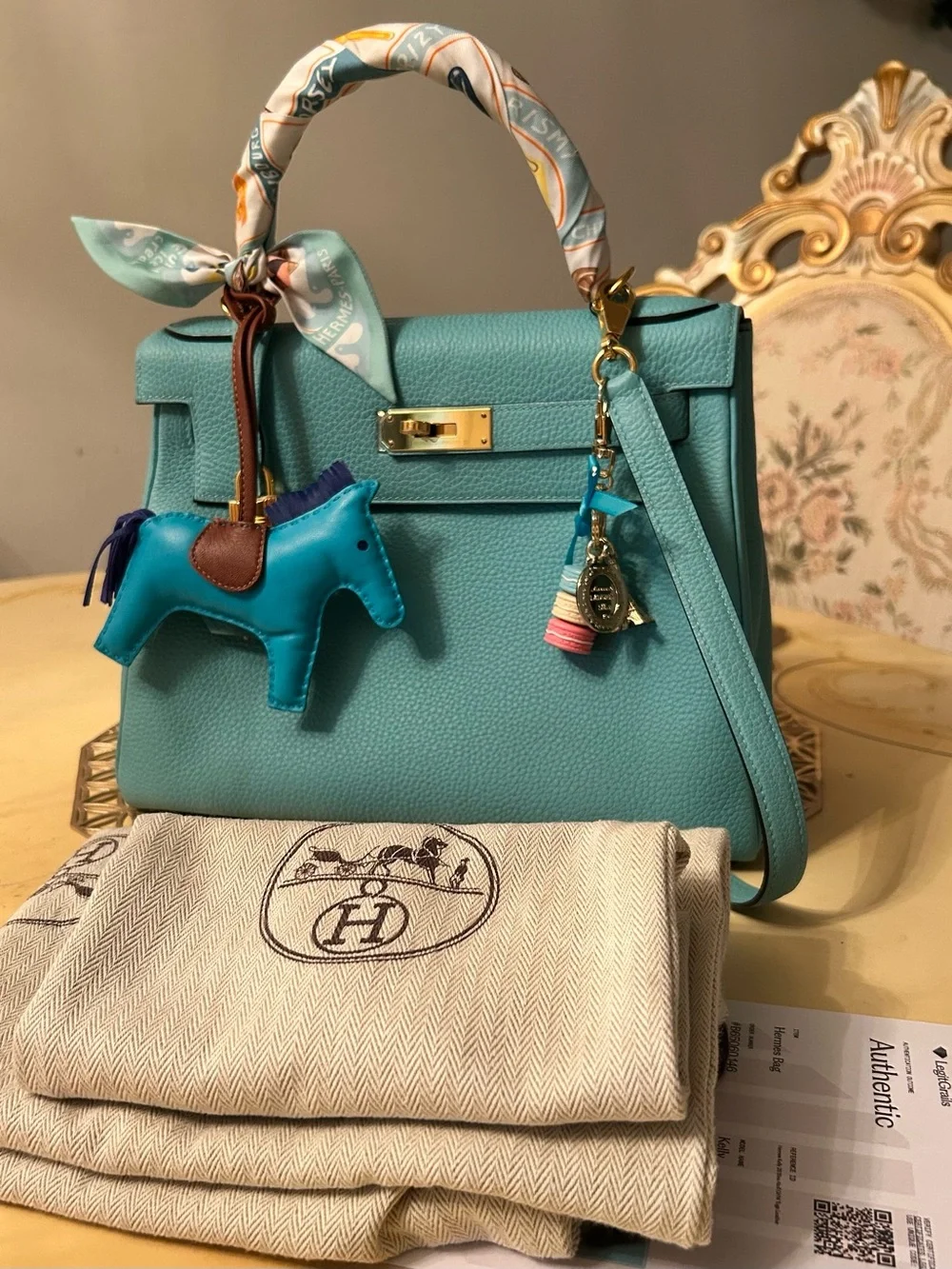 Hermes Kelly 28 Blue Atoll Togo GHW with Twilly & Rodeo Charm Authentic - Picture 1 of 11